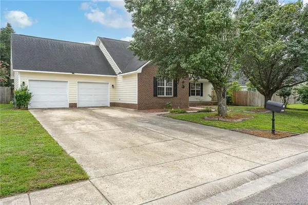 5529 Walking Trail Way, Hope Mills, NC 28348