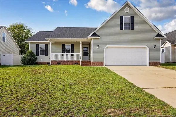 1482 Avoncroft Drive, Fayetteville, NC 28306