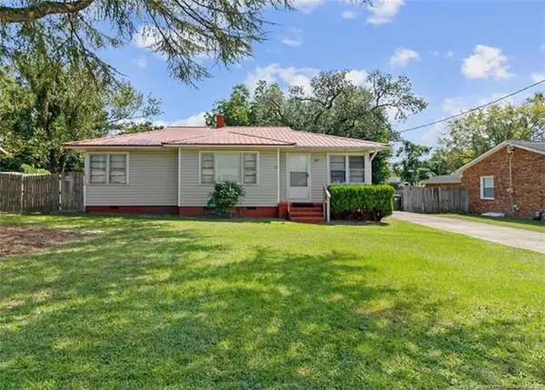 909 Sandalwood Drive, Fayetteville, NC 28304