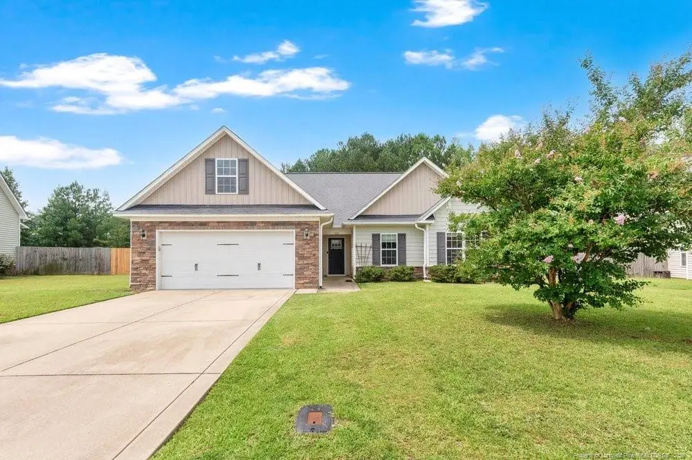 162 Harcourt Place, Raeford, NC 28376 - #1