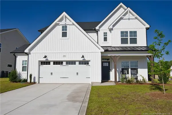228 Tulip Oak Drive, Raeford, NC 28376