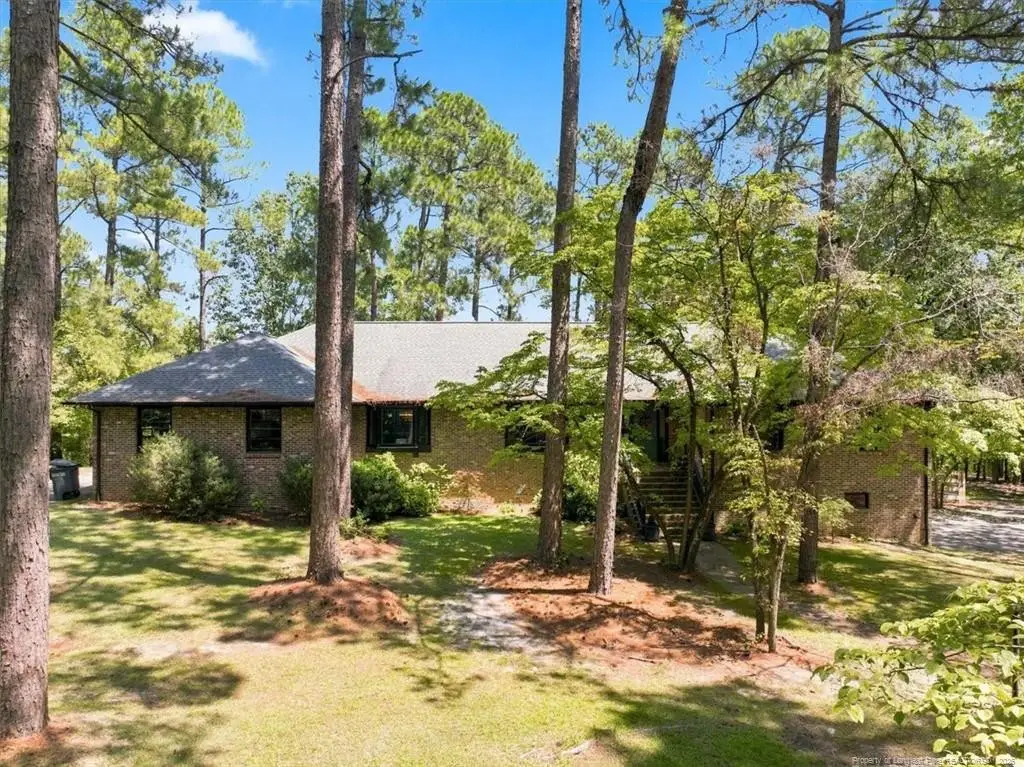 1235 E Hedgelawn Way, Southern Pines, NC 28387 - #1