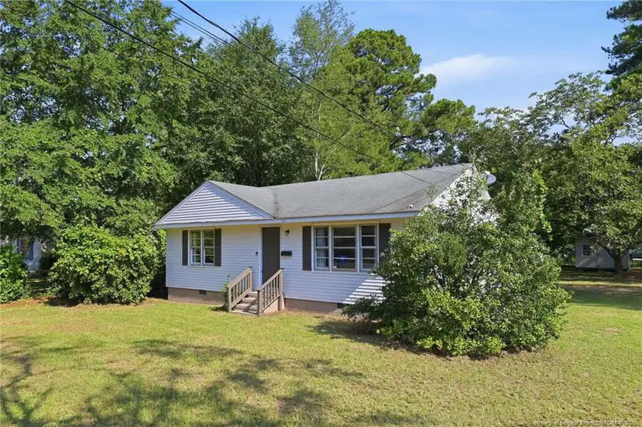 121 Post Avenue, Fayetteville, NC 28301 - #3