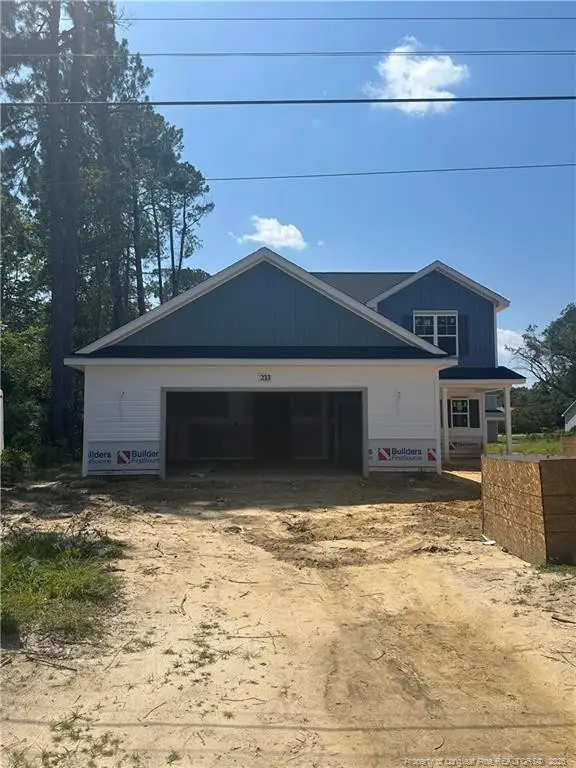 233 Kenwwod Drive, Fayetteville, NC 28311