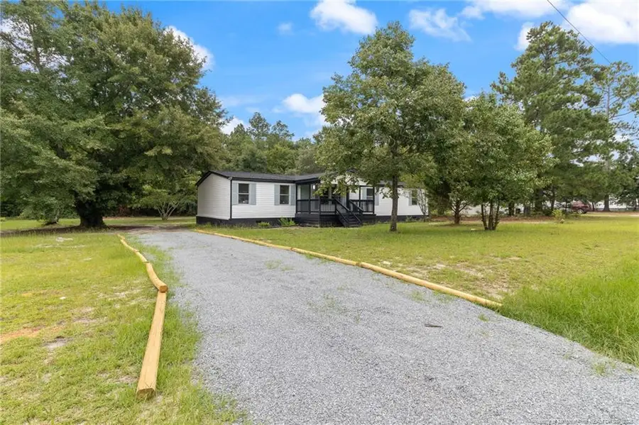 137 Huckabee Street, Raeford, NC 28376 - #2
