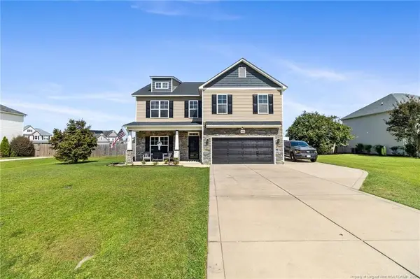 6648 Carriage Crossing Road, Hope Mills, NC 28348