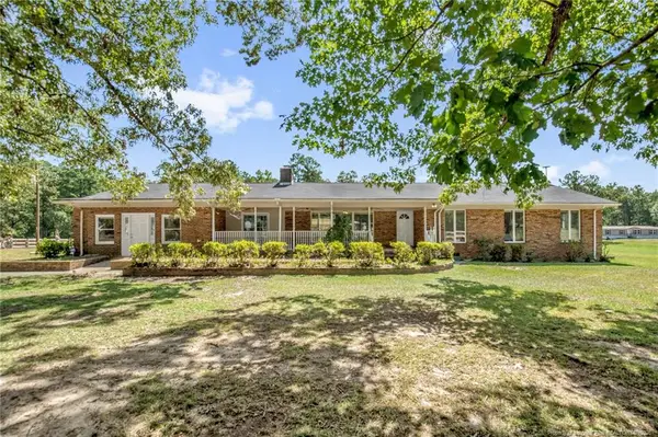 2714 Bethel Baptist Rd, Spring Lake, NC 28390