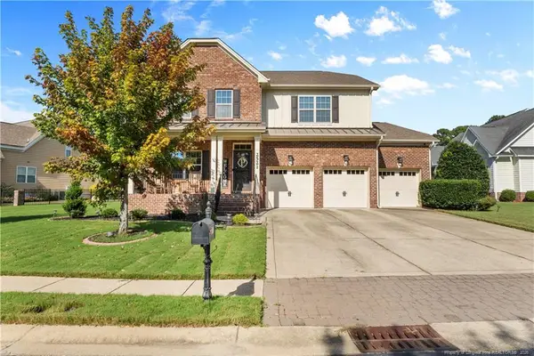 2521 Thorngrove Court, Fayetteville, NC 28303