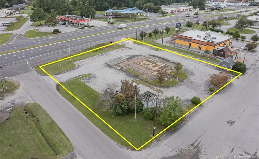 1335 E Main Street, Havelock, NC 28532 - #2