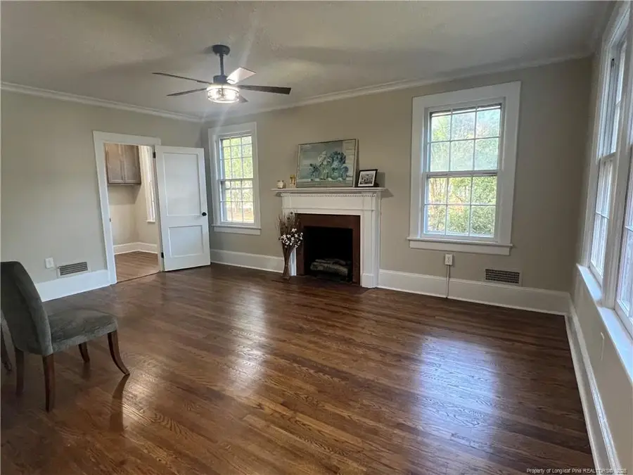 207 Hillcrest Avenue, Fayetteville, NC 28305 - #3