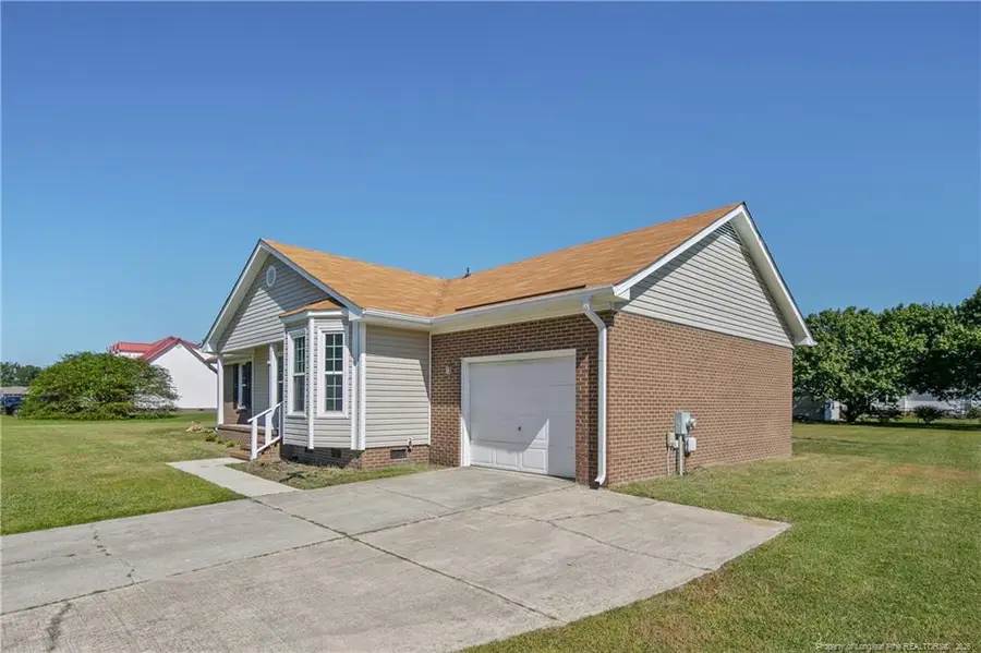 8463 Brightleaf Drive, Saint Pauls, NC 28384 - #2