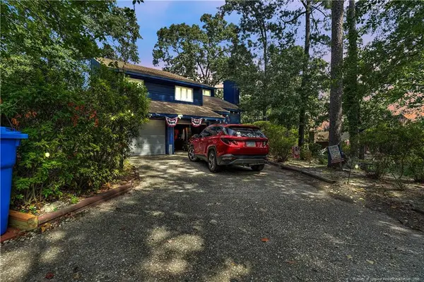 5702 Cloister Court, Fayetteville, NC 28314