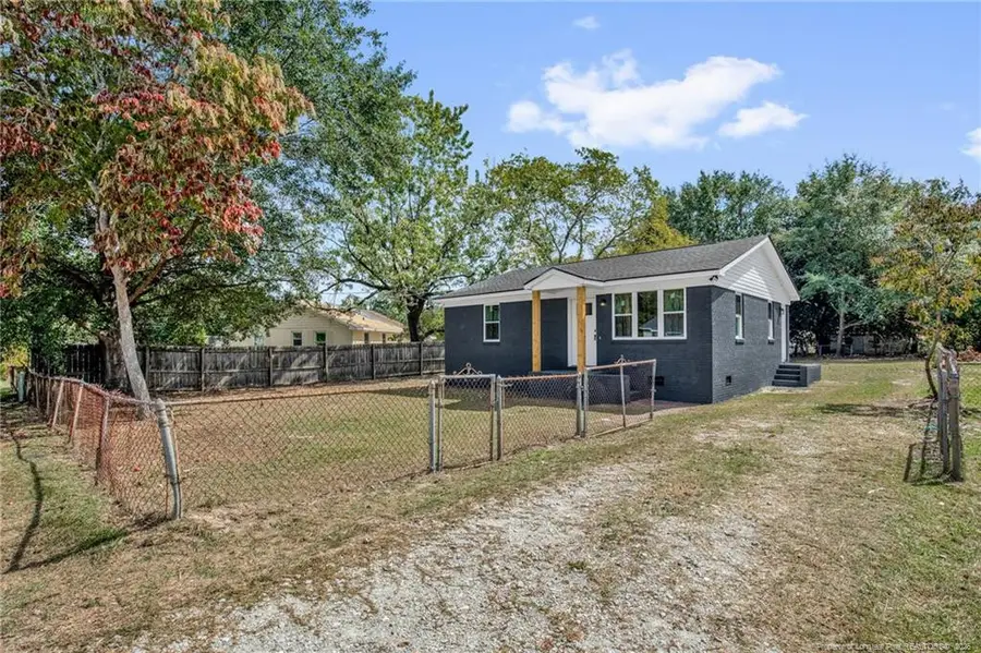 623 Eva Circle, Spring Lake, NC 28390 - #3