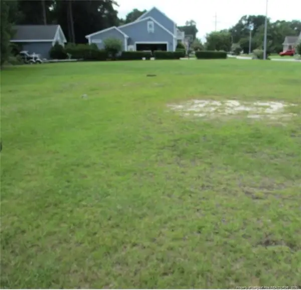 2861 Delaware Drive, Fayetteville, NC 28304