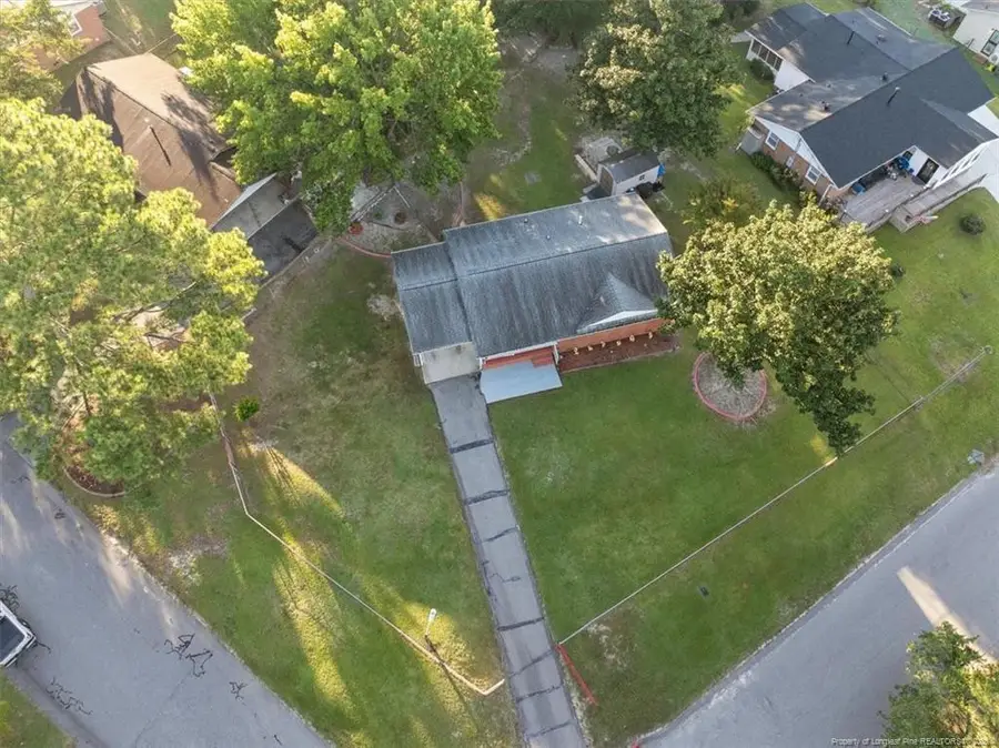 321 Lansdowne Road, Fayetteville, NC 28314 - #2