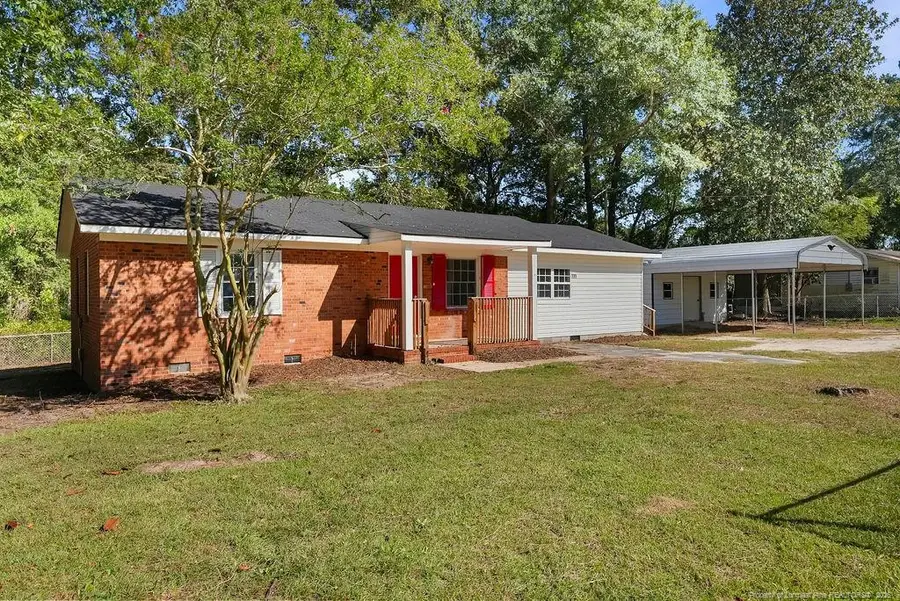 878 Carolina Church Road, Saint Pauls, NC 28384 - #2