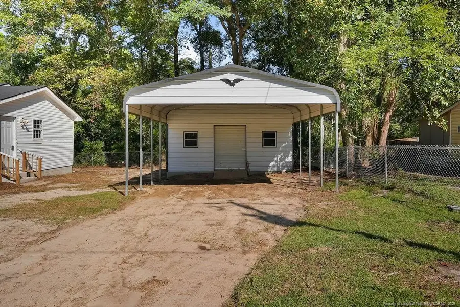 878 Carolina Church Road, Saint Pauls, NC 28384 - #3