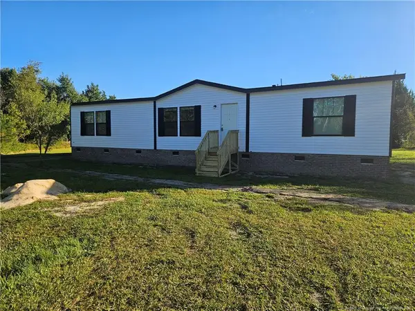 5109 Babaris Court, Hope Mills, NC 28348