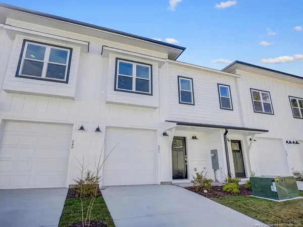 251 Townhome Lane, Southern Pines, NC 28387