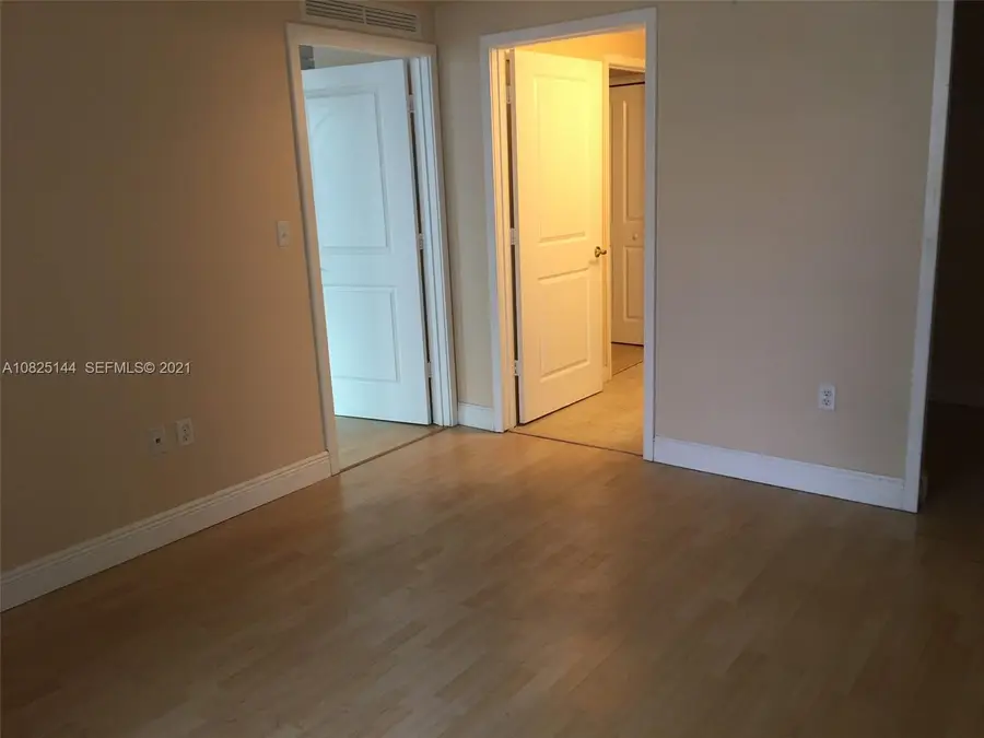 170 SE 14th Street #1507, Miami, FL 33131 - #3