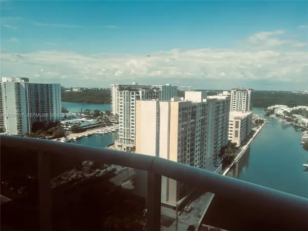 16001 Collins Avenue #1705, Sunny Isles Beach, FL 33160