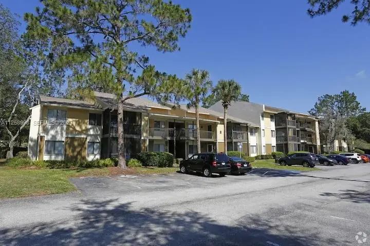 13389 Arbor Point #204, Tampa, FL 33617 - #2