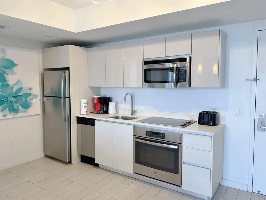 2602 E Hallandale Beach Boulevard #R1409, Hallandale Beach, FL 33009 - #3