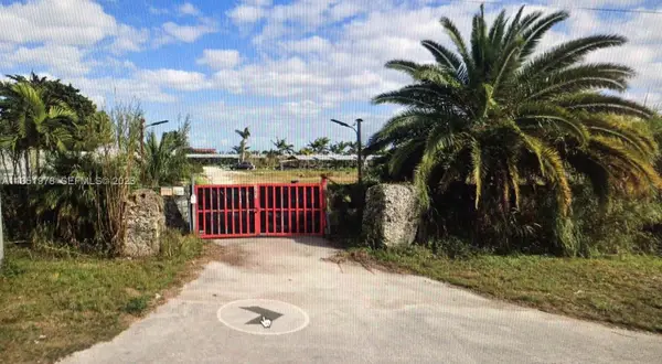 17801 SW 197 Avenue, Miami, FL 33187