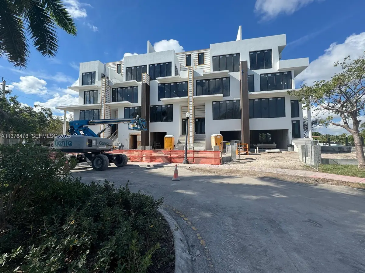 7300 Trouville Esplanade 3 #3, Miami Beach, FL 33141 - #1