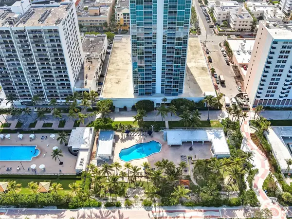 2655 Collins Avenue #706, Miami Beach, FL 33140