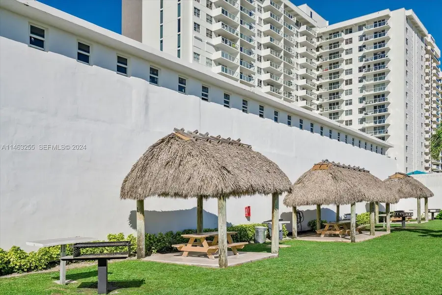 5601 Collins Avenue #1514, Miami Beach, FL 33140 - #3