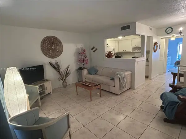 2901 NW 47th Terrace #344B, Lauderdale Lakes, FL 33313