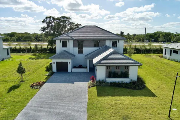 2391 SW 123rd Terrace, Davie, FL 33325