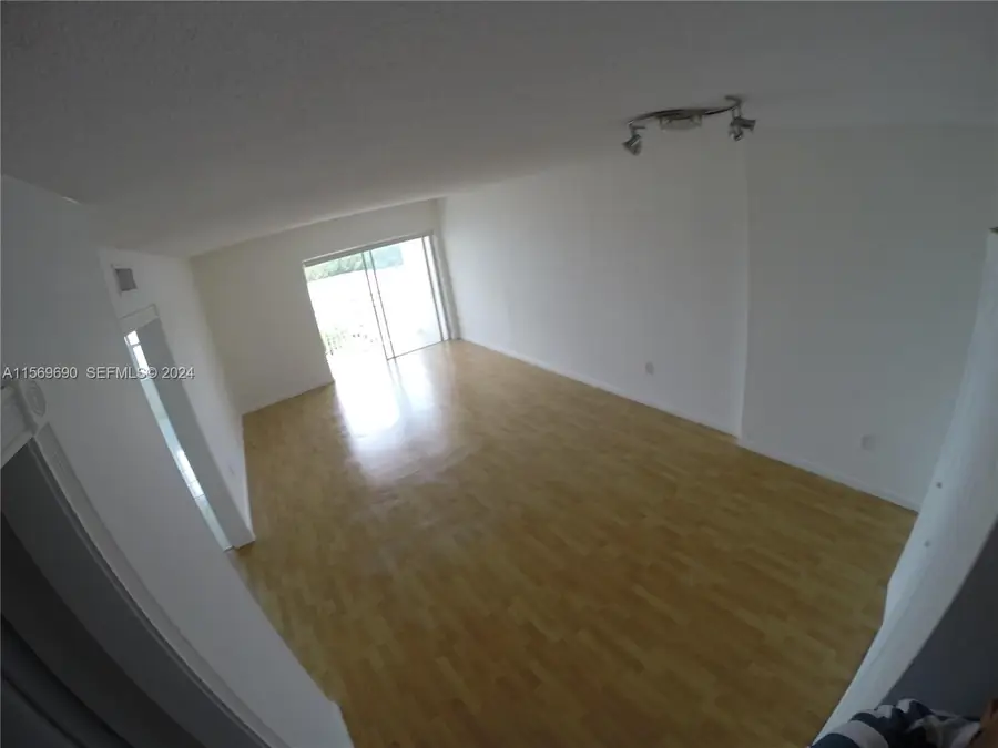 400 Kings Point Drive #905, Sunny Isles Beach, FL 33160 - #2