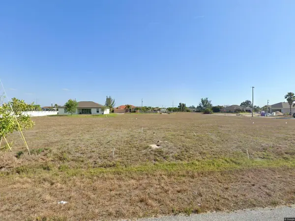422 NW 9th Terrace, Cape Coral, FL 33993