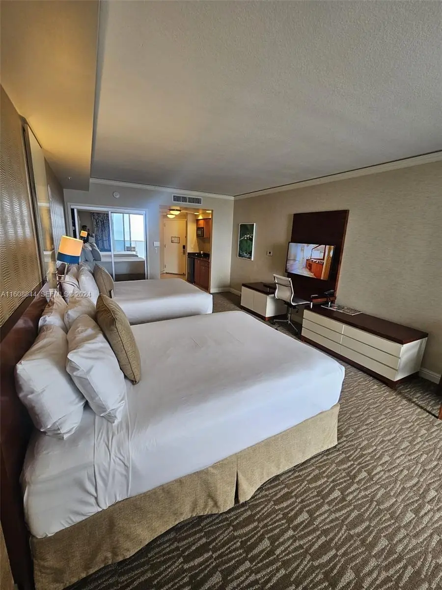 18001 Collins Avenue #2610, Sunny Isles Beach, FL 33160 - #3