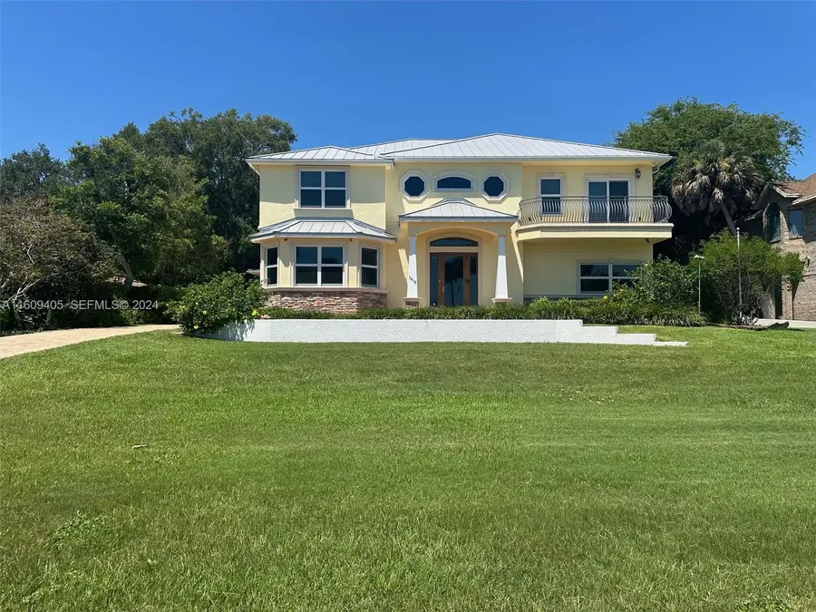 1613 N Indian River Drive, Cocoa, FL 32922 - #3