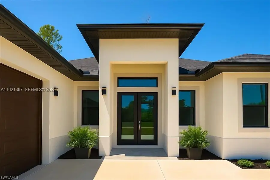 4518 6th Avenue Se, Naples, FL 34117 - #2