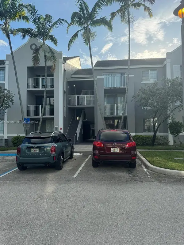 720 SW 111th Avenue #307, Pembroke Pines, FL 33025