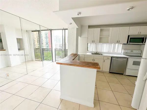 17021 N Bay Road #915, Sunny Isles Beach, FL 33160