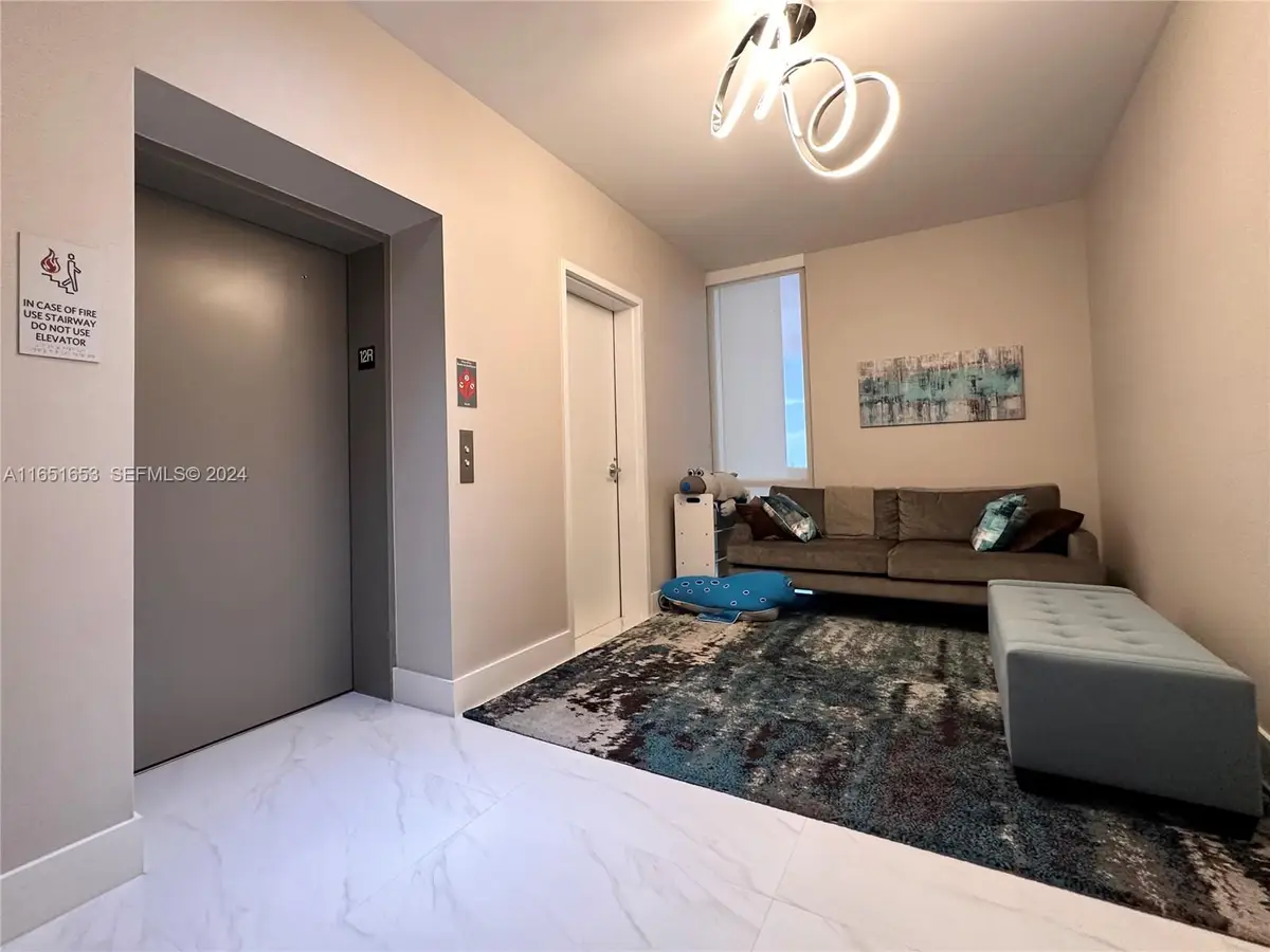 16385 Biscayne Boulevard #1201, North Miami Beach, FL 33160 - #1