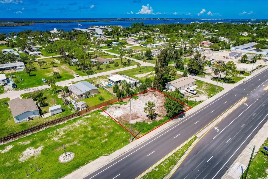 3220 Placida, Englewood, FL 34224 - #3