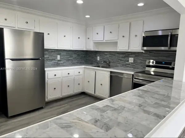 13499 Biscayne Boulevard #1205, North Miami, FL 33181