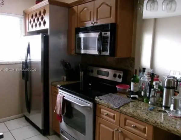 900 SW 84th Avenue #207A, Miami, FL 33144