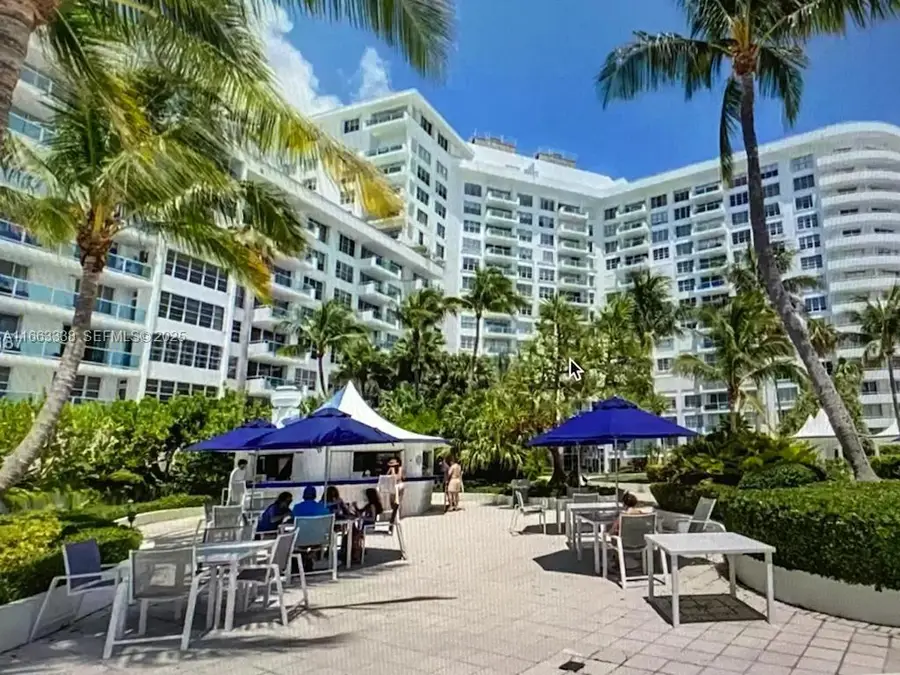 5151 Collins Avenue #925, Miami Beach, FL 33140 - #2