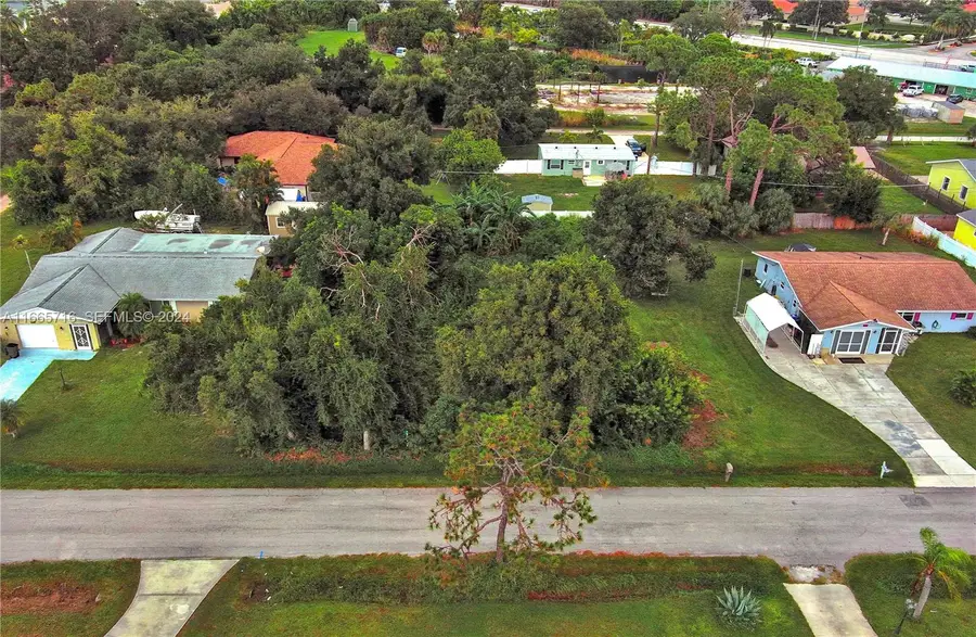 1 Gillespie Street, Englewood, FL 34223 - #3