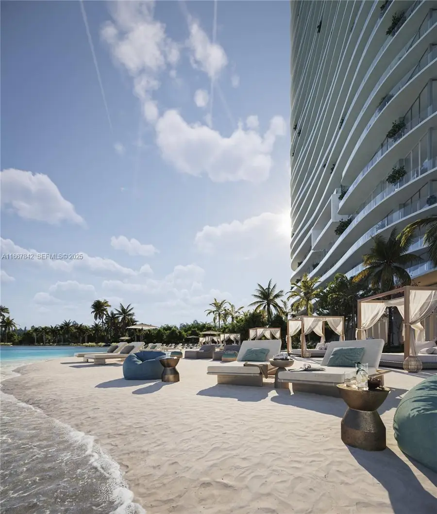 2411 Laguna Circle #2601, North Miami, FL 33181 - #2