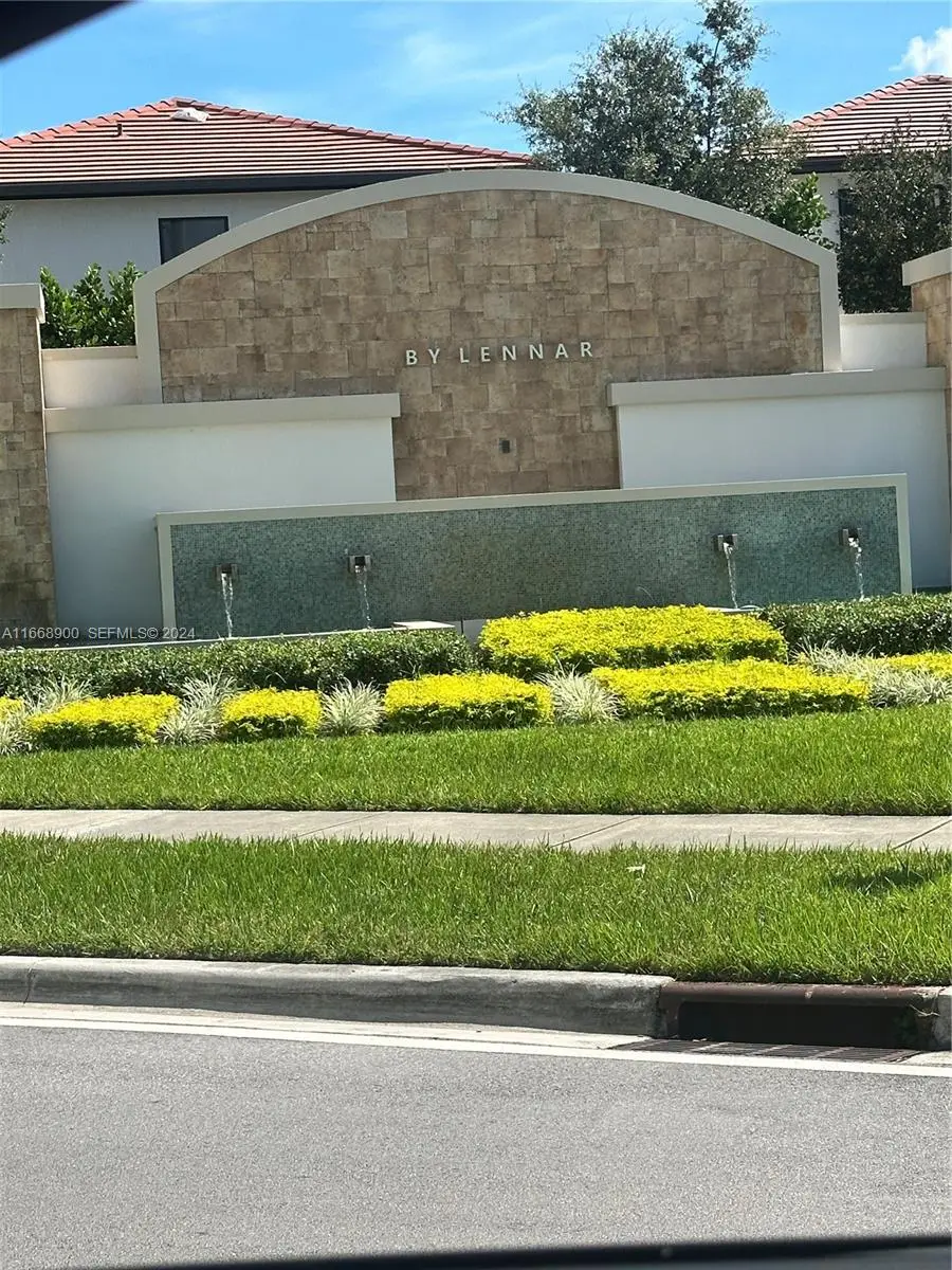 3415 W 112th Terrace, Hialeah, FL 33018 - #2