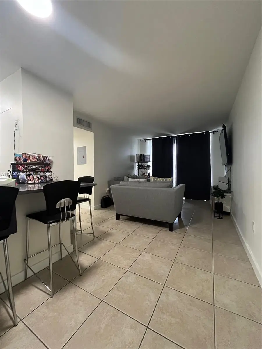 8075 NW 7th Street #109, Miami, FL 33126 - #2