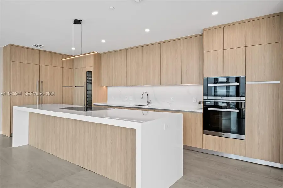 851 NE 1st Avenue #PH 5412, Miami, FL 33132 - #3